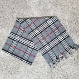 Preston & York Classic Gray and Red Checkered Scarf